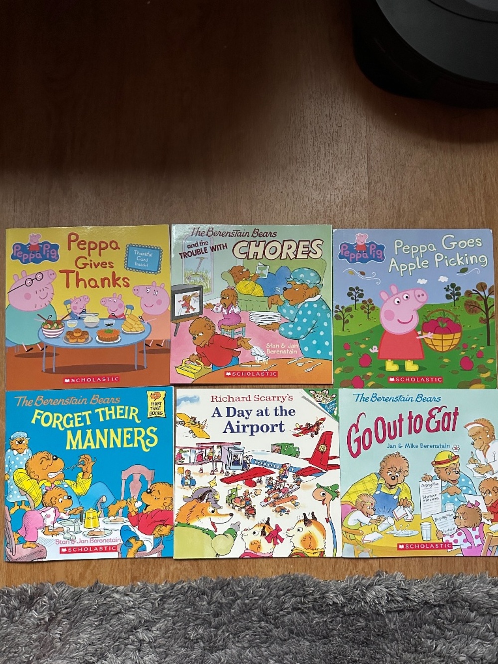 Kids Book Bundle Lot of 6 Peppa Pig Berenstain Bears Richard Scarry